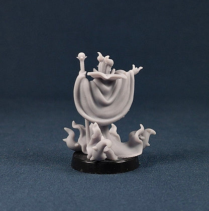 Dark Queen | Vae Victis Miniatures | 32mm Scale | Resin Printed Tabletop RPG Figures | DND | 5E