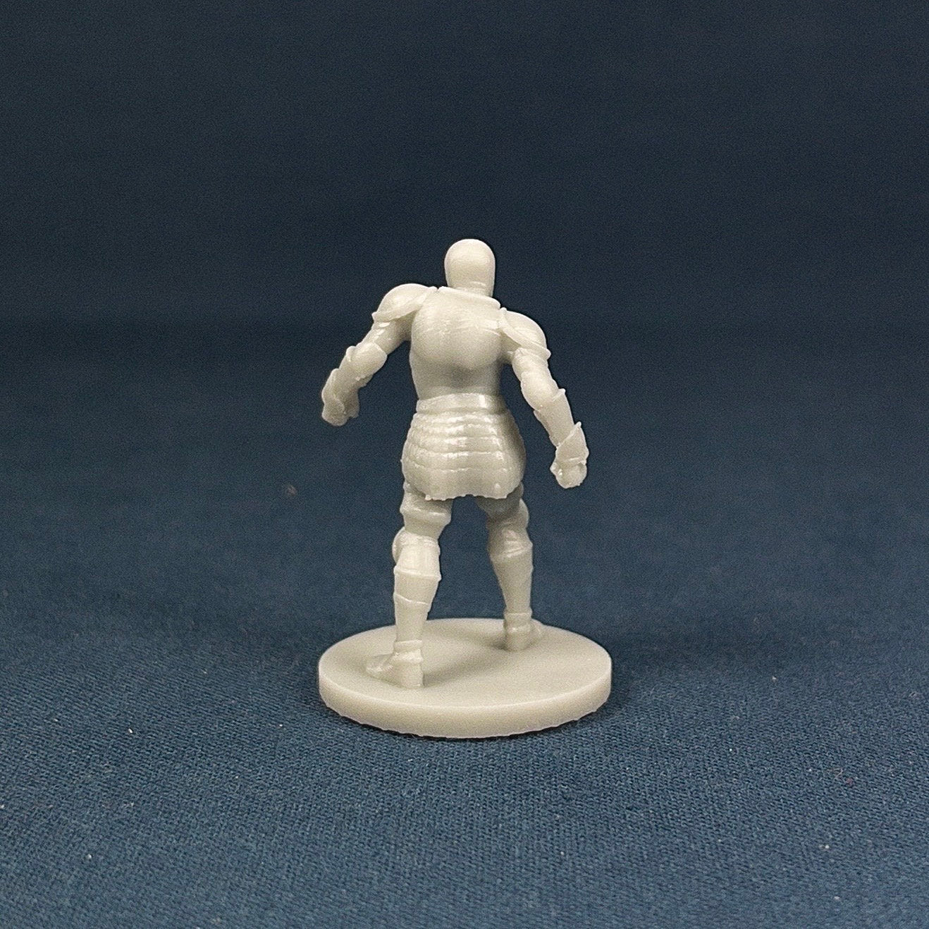 Animated Armor | MZ4250 | Miniatures | 28mm Scale | Resin Printed Tabletop RPG Figures | DND | 5E