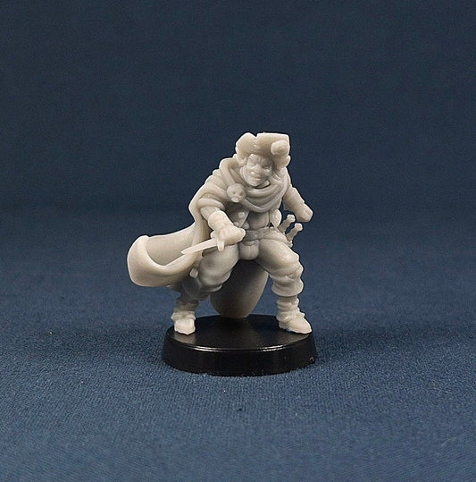 Mercenary | Vae Victis Miniatures | 32mm Scale | Resin Printed Tabletop RPG Figures | DND | 5E