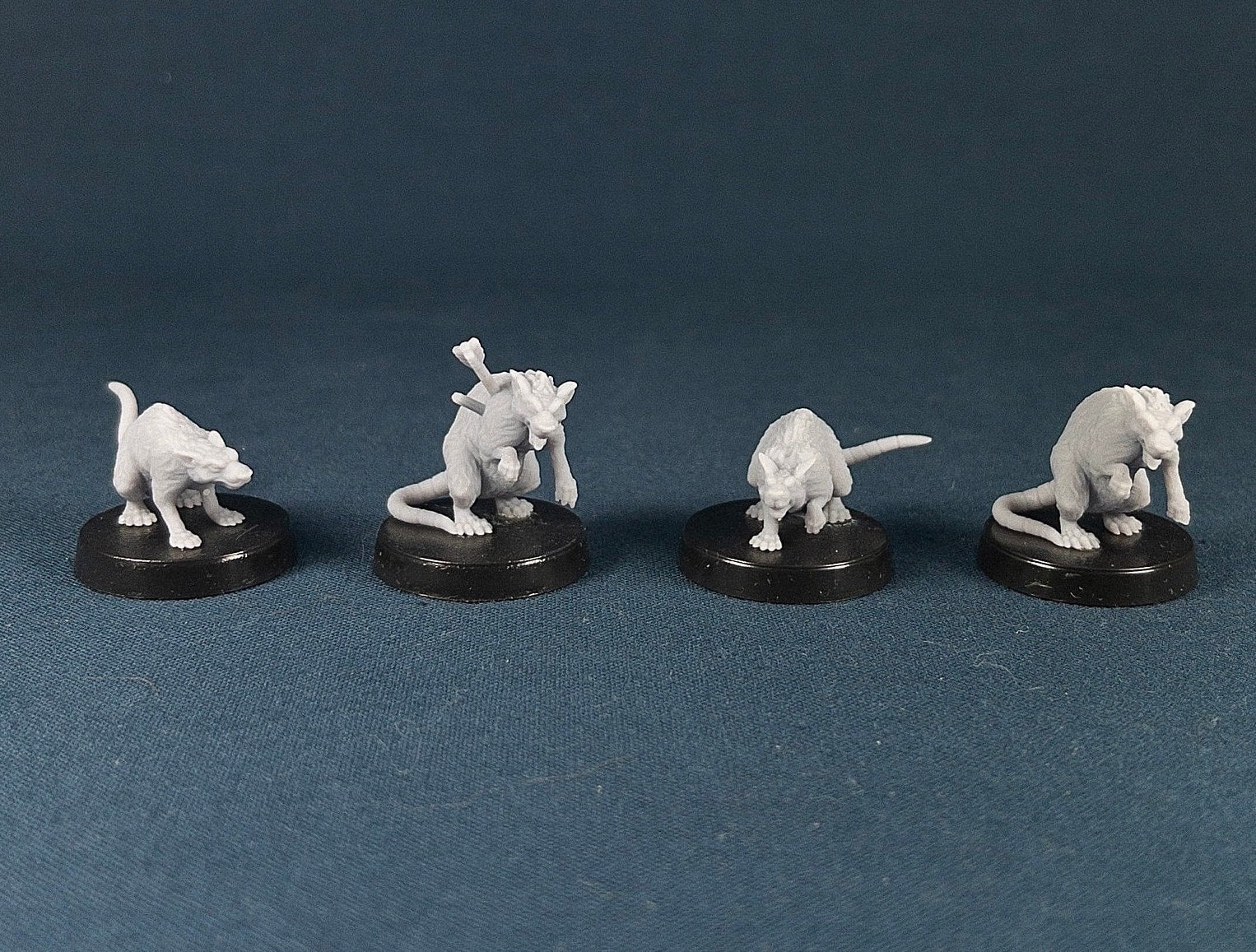 Giant Rat Set | Vae Victis Miniatures | 32mm Scale | Resin Printed Tabletop RPG Figures | DND | 5E