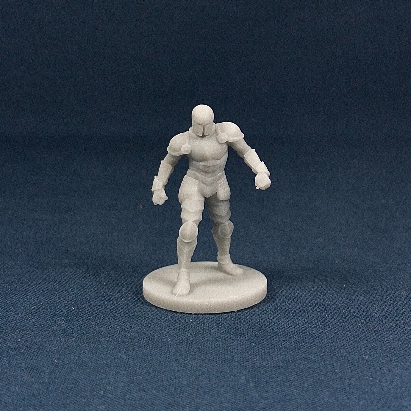 Animated Armor | MZ4250 | Miniatures | 28mm Scale | Resin Printed Tabletop RPG Figures | DND | 5E