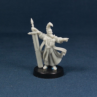 Nightbringer | Vae Victis Miniatures | 32mm Scale | Resin Printed Tabletop RPG Figures | DND | 5E