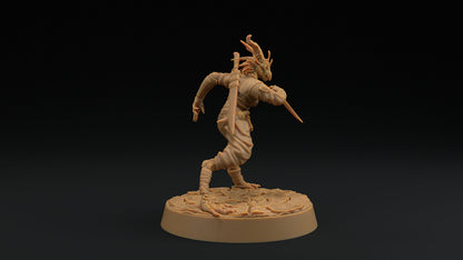 Nyxia Shadowblade | Dragon Trappers Lodge | Draconic Hero | Rogue Dragonborn | 32mm Scale Resin Printed Tabletop RPG Figure For DND 5E