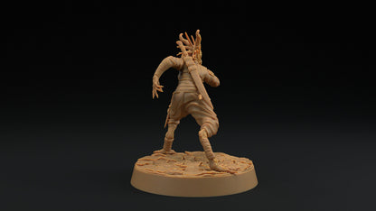 Nyxia Shadowblade | Dragon Trappers Lodge | Draconic Hero | Rogue Dragonborn | 32mm Scale Resin Printed Tabletop RPG Figure For DND 5E