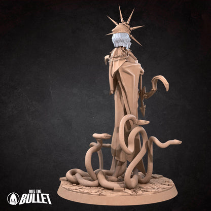 Gwen The Dark Sun | NSFW Option | Bite The Bullet | 35mm Scale | Resin Printed Tabletop RPG Miniature Figures | DND | 5E