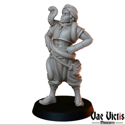 Desert Tribe Set | Vae Victis Miniatures | 32mm Scale Resin Printed Tabletop RPG Figures for Tabletop Roleplaying or Wargaming