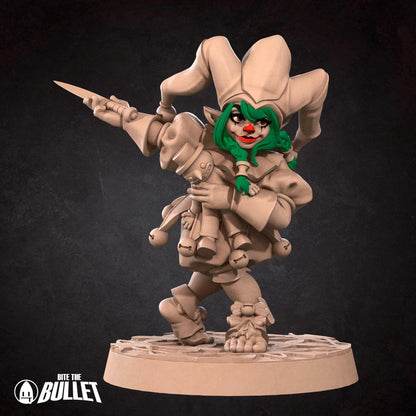 Halfling Daggerthrower | Horror Circus | Bite The Bullet | 35mm Scale | Resin Printed Tabletop RPG Miniature Figures | DND | 5E