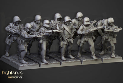 Sunland Crossbowmen Militia | Sunland | Highland Miniatures | 32mm Scale Resin Tabletop RPG Figures for Roleplaying and Wargaming