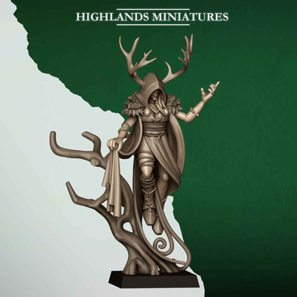 Feral Elf Druid | Feral Elves | Highlands Miniatures | 32mm Scale Resin Tabletop RPG Figures for Roleplaying and Wargaming